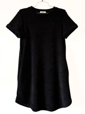 Cherish Chenille Pocket T-Shirt Dress Black Size S